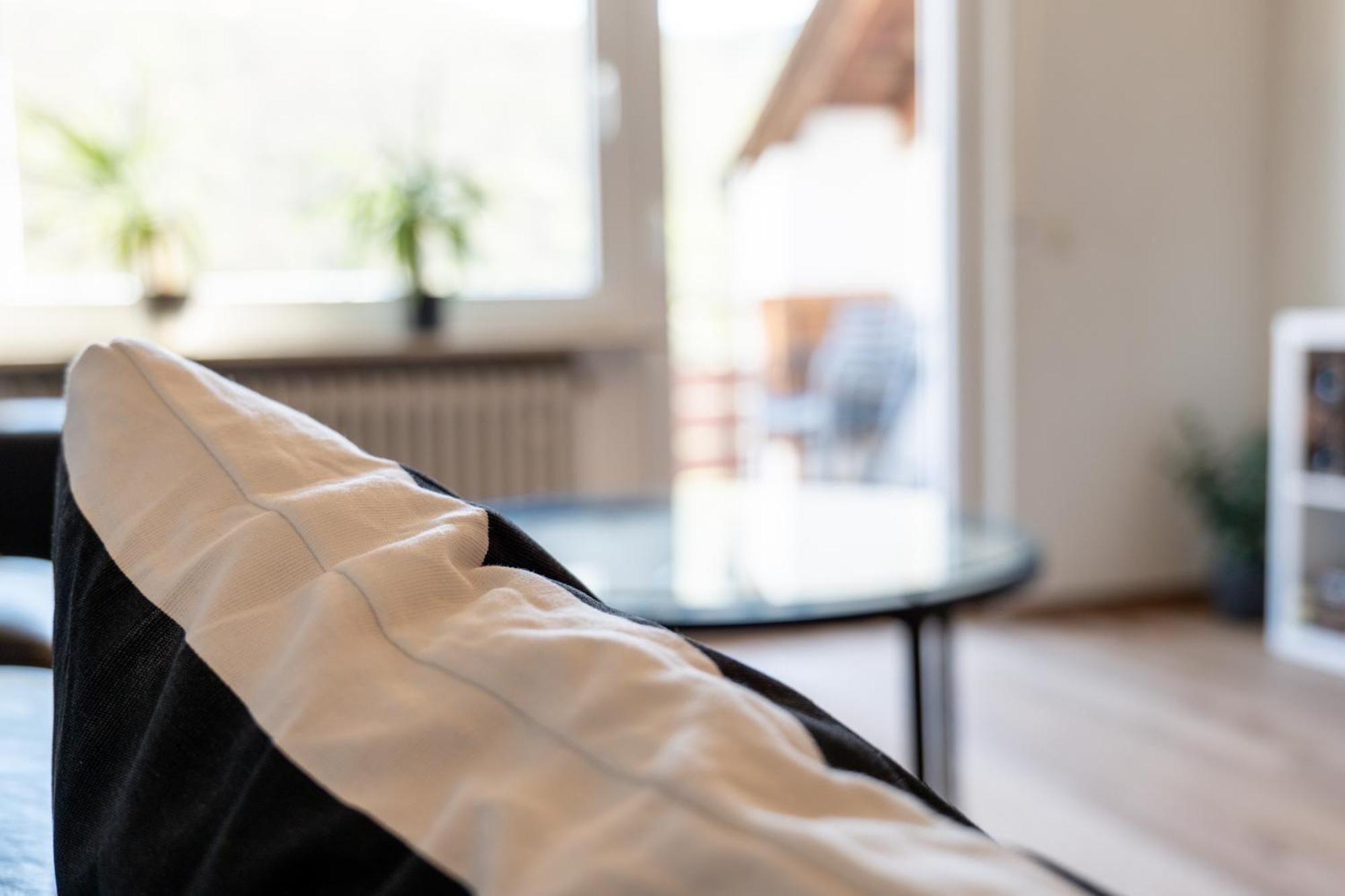 Riesling Appartement For 2 - 4 People - Billiards - Balcony With Mosel View - Parking - Wine Barrel Bar - Fully Equipped Kitchen - Netflix - Waiputv - 3 Km From Cochem 克洛滕 外观 照片
