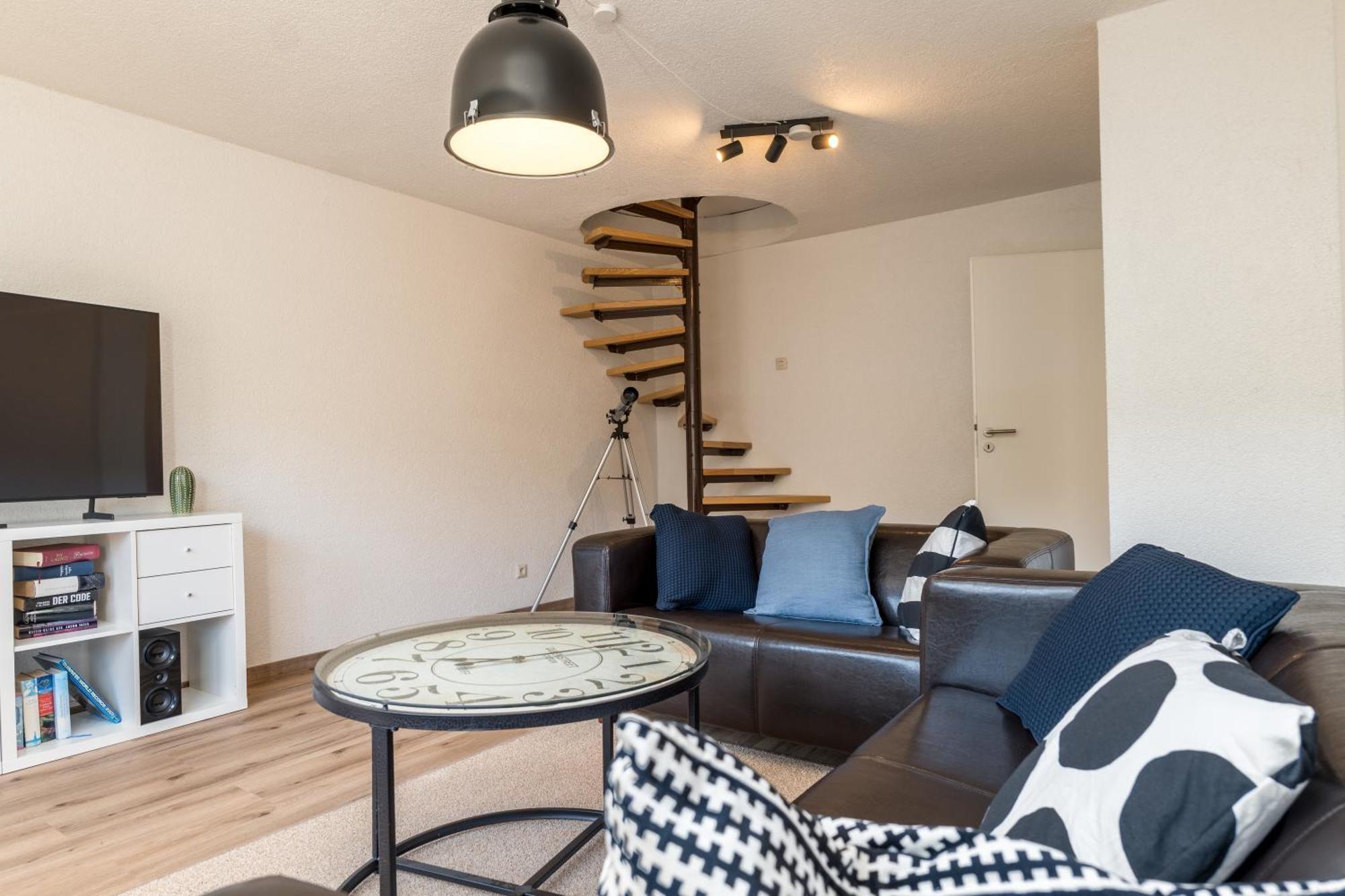 Riesling Appartement For 2 - 4 People - Billiards - Balcony With Mosel View - Parking - Wine Barrel Bar - Fully Equipped Kitchen - Netflix - Waiputv - 3 Km From Cochem 克洛滕 外观 照片