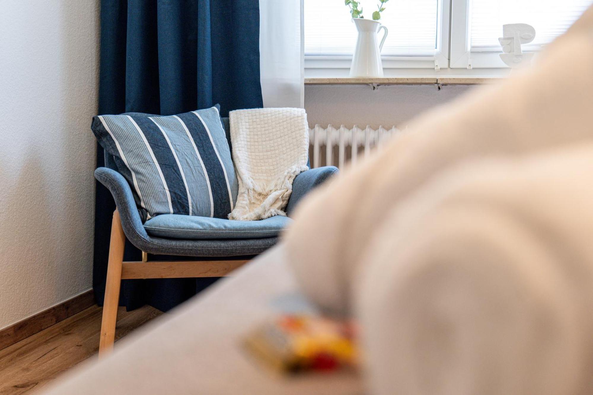Riesling Appartement For 2 - 4 People - Billiards - Balcony With Mosel View - Parking - Wine Barrel Bar - Fully Equipped Kitchen - Netflix - Waiputv - 3 Km From Cochem 克洛滕 外观 照片